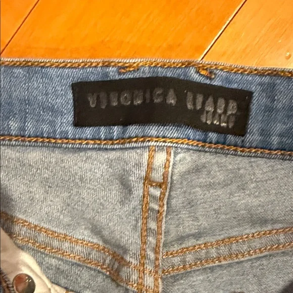 Veronica Beard Classic Denim Jeans - Picture 2 of 3